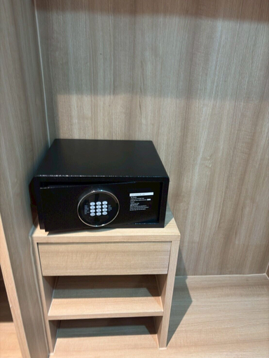 Room 2, Azizi Boutique Hotel, Pulau Phuket