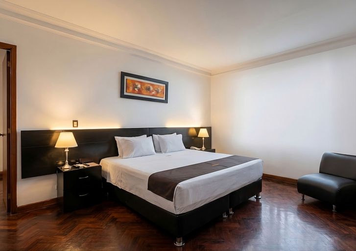 Room 3, De Ville Inn, Lima