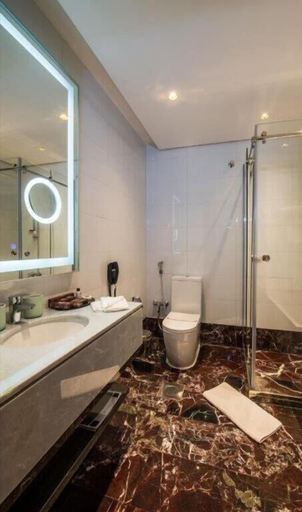 Bathroom 5, Braira Al Wezarat, Riyadh