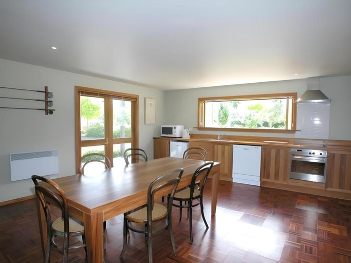 Others 4, Whitestone Cottages, Ashburton