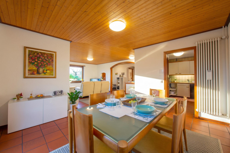 Others 5, Chiara's Home, Lugano
