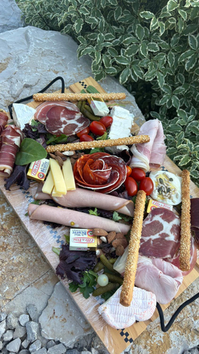 Food & Drinks 3, Suite romantique Le temps d'un Instant Loveroom Hammam jacuzzi piscine, Alpes-de-Haute-Provence