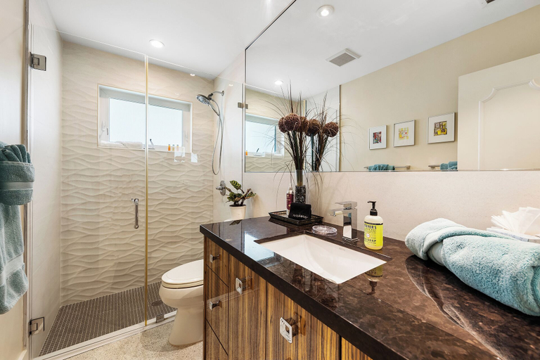 Interior 5, Serenity Place, Broward