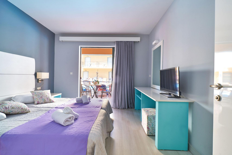 Bedroom 3, Sunrise Village Hotel All Inclusive, Crete