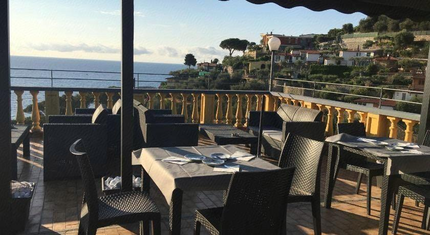Food & Drinks 3, Ulivo, Imperia