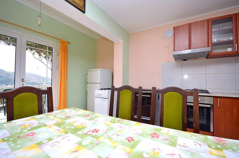 Others 3, Apartments Kata, Šibenik