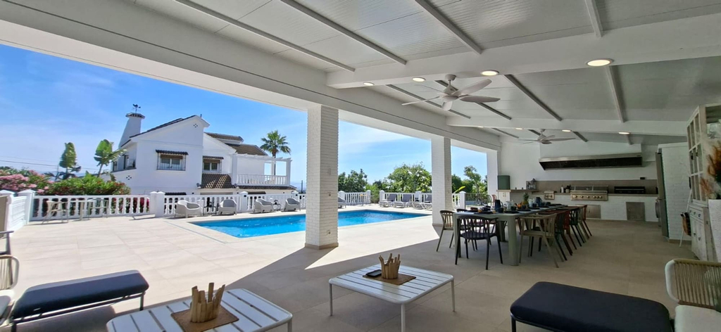 Room 3, Villa Ave del Paraiso, Málaga