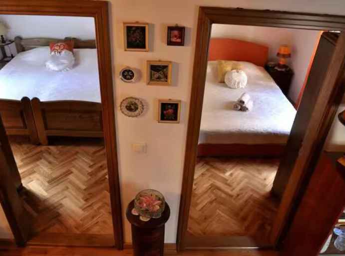 Room 5, Charming Old Town Getaway, Stari Grad
