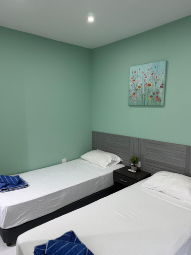 Bedroom 2, Sant Central Deluxe Apartments