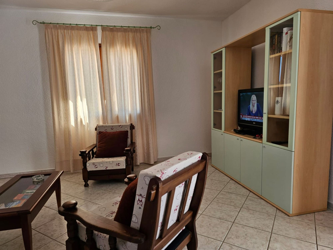 Room 2, Fml-greis01 in Malamor, Sassari