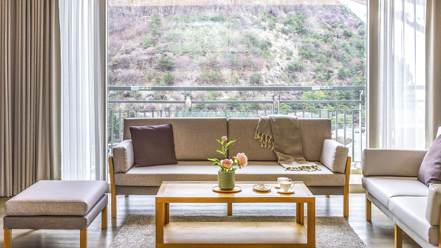 Others 4, Konjiam Resort, Gwangju