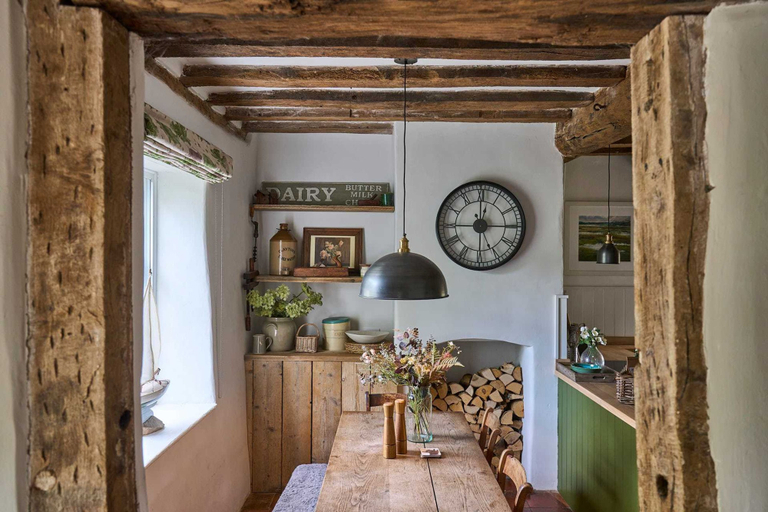 Room 2, Host Stay Woodcutters Cottage, Norfolk