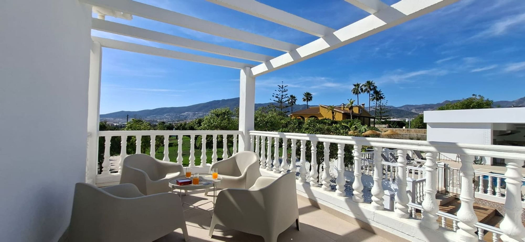 Room 5, Villa Ave del Paraiso, Málaga
