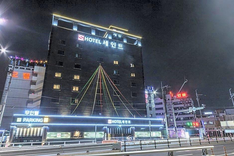 Exterior & Views 1, Suwon Saint Hotel, Suwon