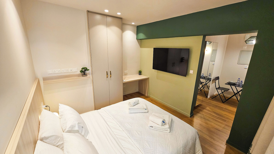 Room 5, The Colors of Larnaca, Larnaca