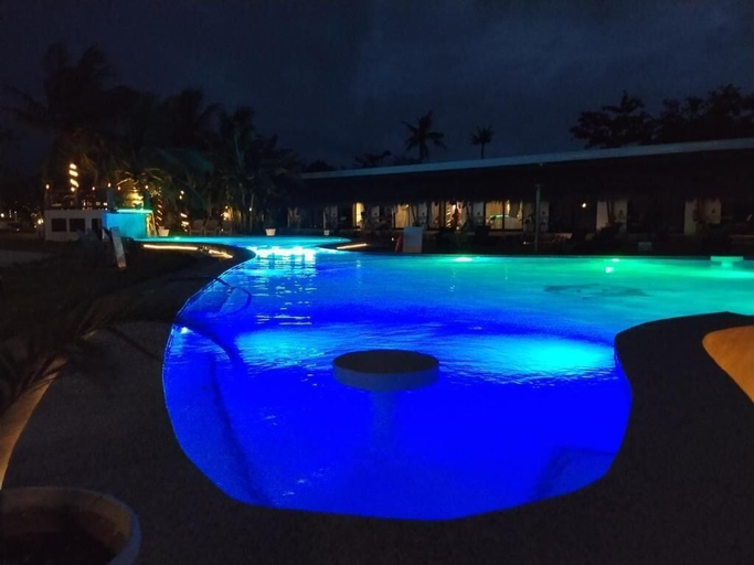 Pool 2, Banana Beach Club, Moalboal