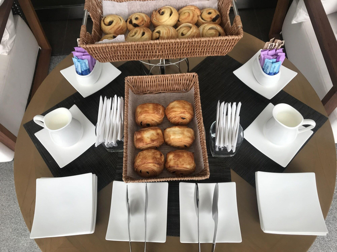 Food & Drinks 4, Srisupawadee Resort, Muang Prachuap Khiri Khan