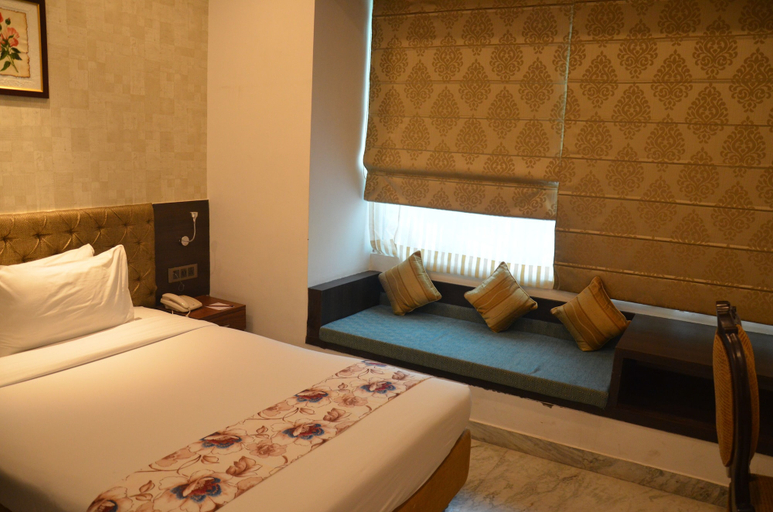 Bedroom 4, Dee Empresa Hotel, Kolkata