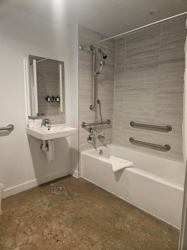 Bathroom 3, The Winfield Lofts, a Wyndham Hotel, Los Angeles