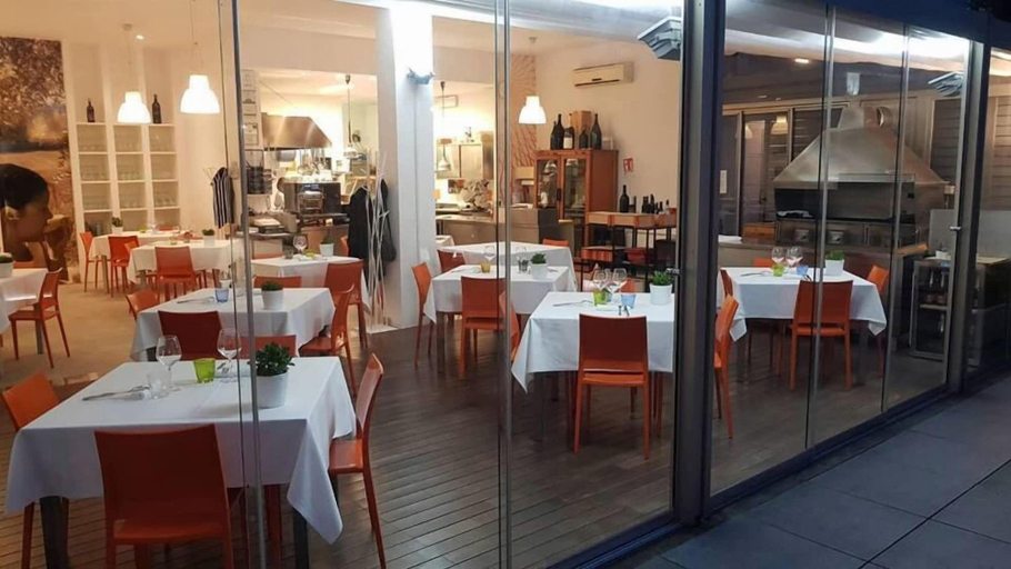 Food & Drinks 5, DEL CARMINE AGRIRESORT- ex a3passi, Ancona