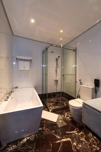 Bathroom 5, Braira Al Wezarat, Riyadh