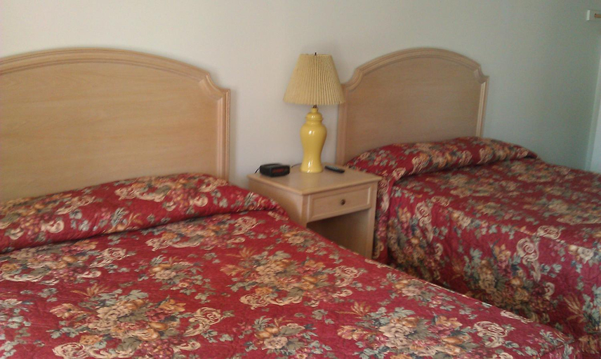 Bedroom 2, The Tallwood Motel, York