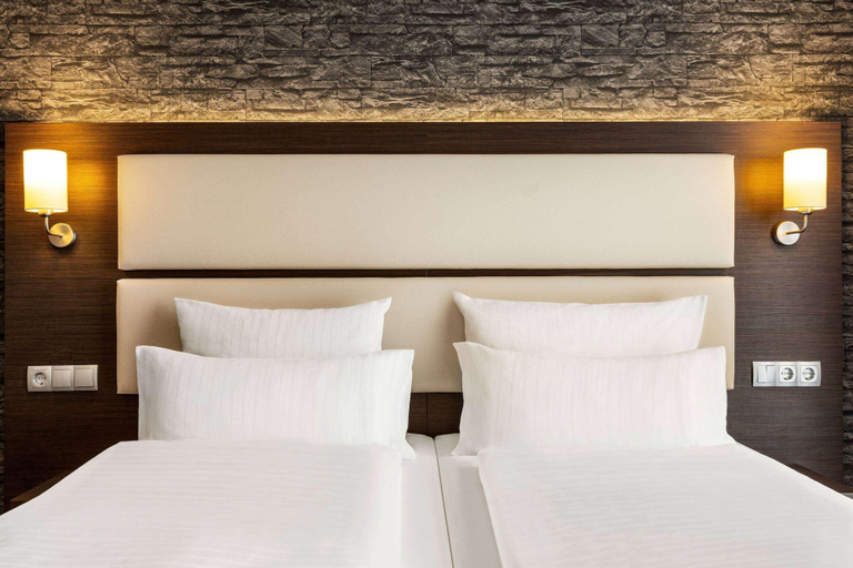 Bedroom 4, DORMERO Hotel Werther, Gütersloh