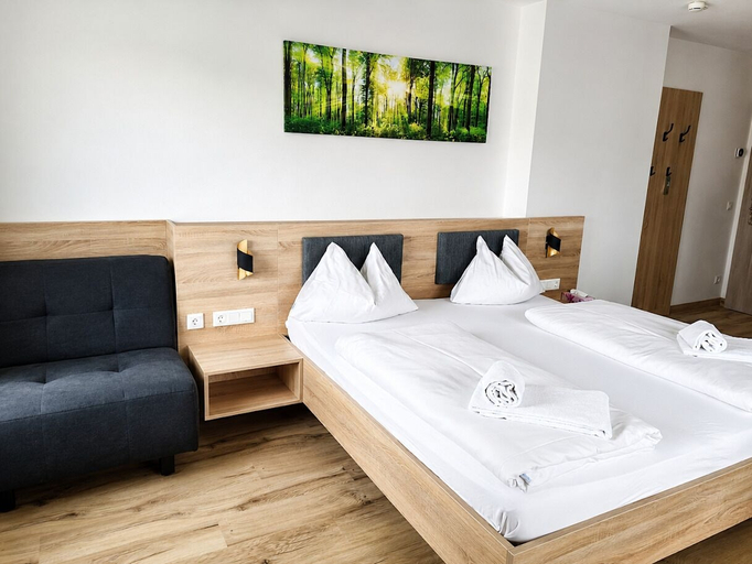 Bedroom 3, Familienhotel Steindl, Spittal an der Drau