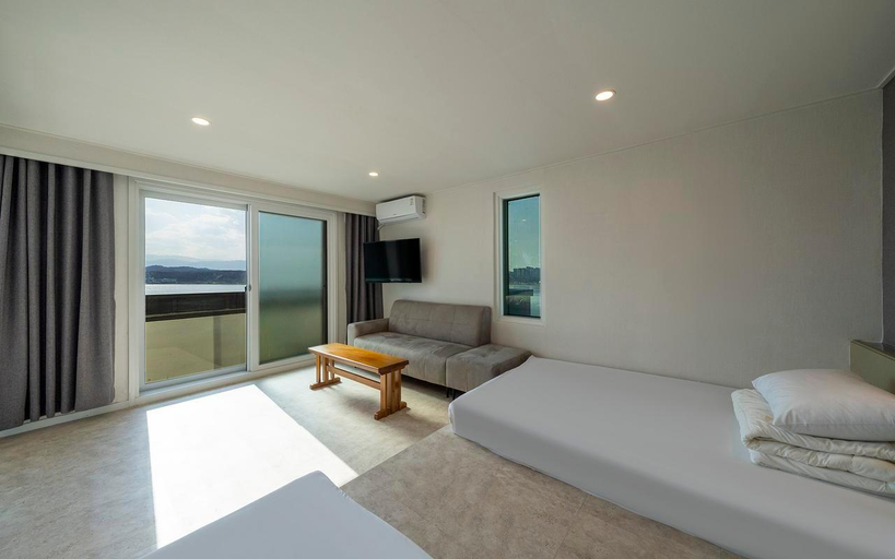 Bedroom 4, LANTANA Gangneung Gyeongpo, Gangneung