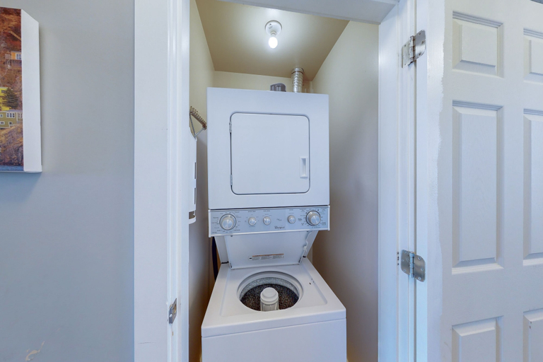 Bathroom 4, Rivergrass Condos, Grey