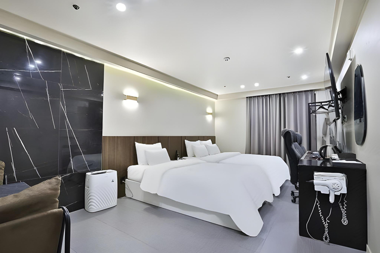 Bedroom 2, Cheongju Stay Hotel, Cheongju