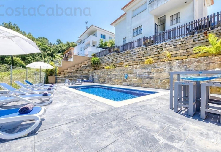 Others 5, Costacabana - Villa Fransisca, Girona