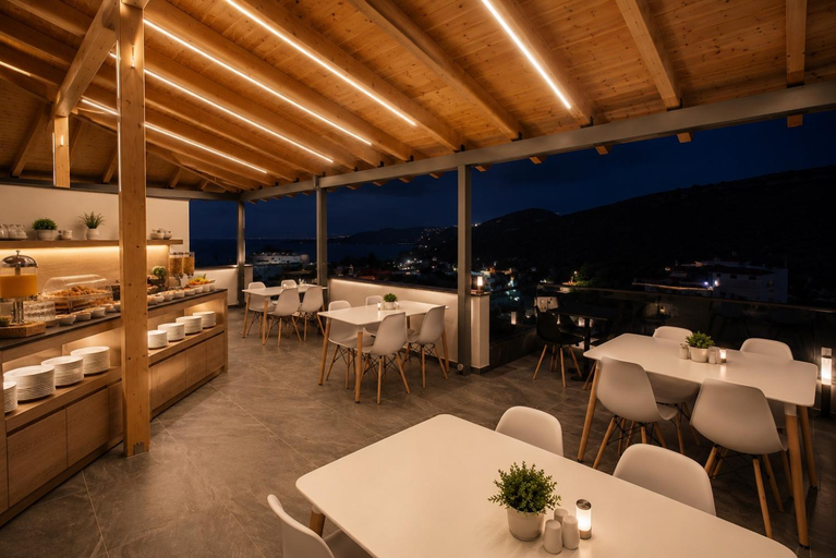 Food & Drinks 5, Hotel Mare 2, Sarandës