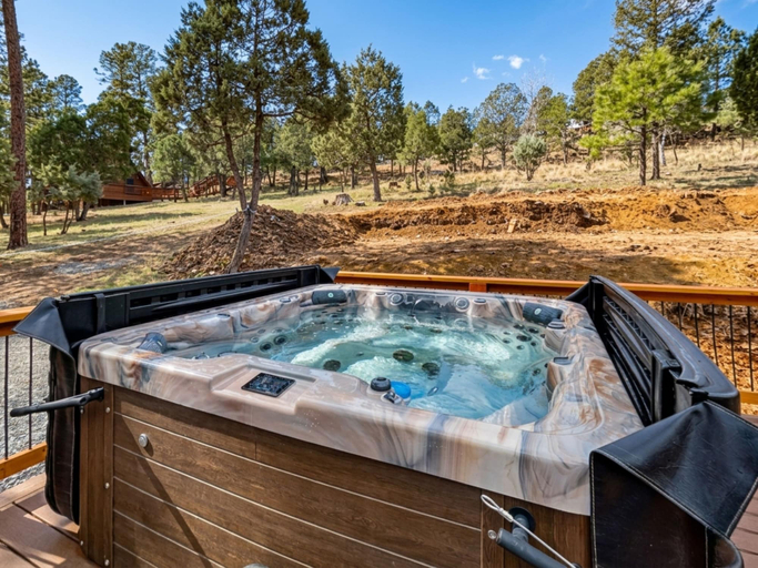 Sport & Beauty, Moose Manor by Ruidoso Vacation Rentals, Lincoln