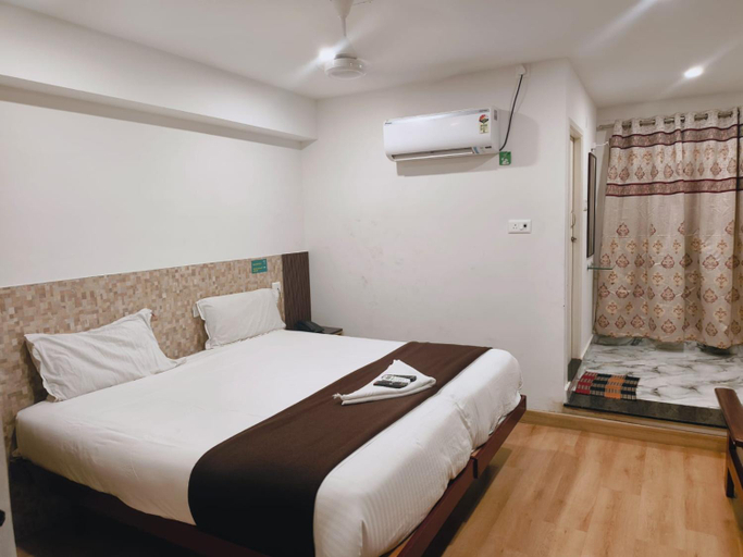 Bedroom 3, Stay N Tour Home Adyar Chennai, Chennai