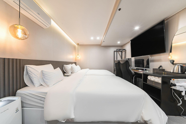 Bedroom 3, Cheongju Stay Hotel, Cheongju