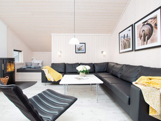 Interior 4, Wellness Villa With Three Bedrooms, Ostholstein