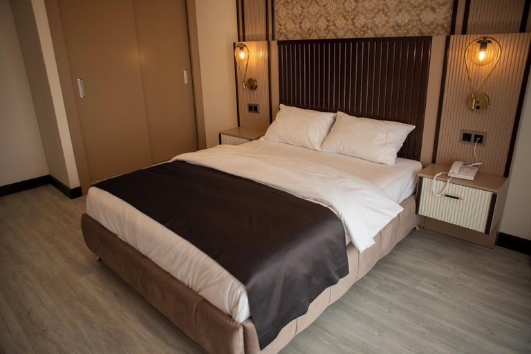 Bedroom 2, HOTEL EDEN'S, Edremit