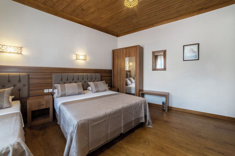 Bedroom 2, Armistis Hotel, Mudanya
