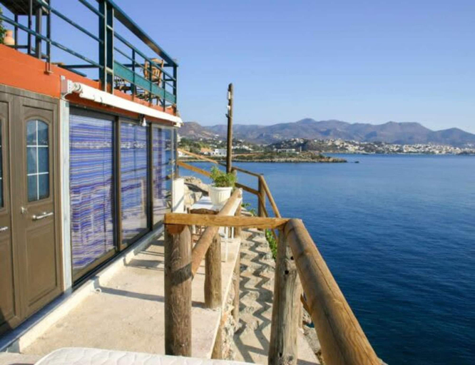Room 4, Seaside Ntounas Apartments - Homely Vibes Nest, Crete