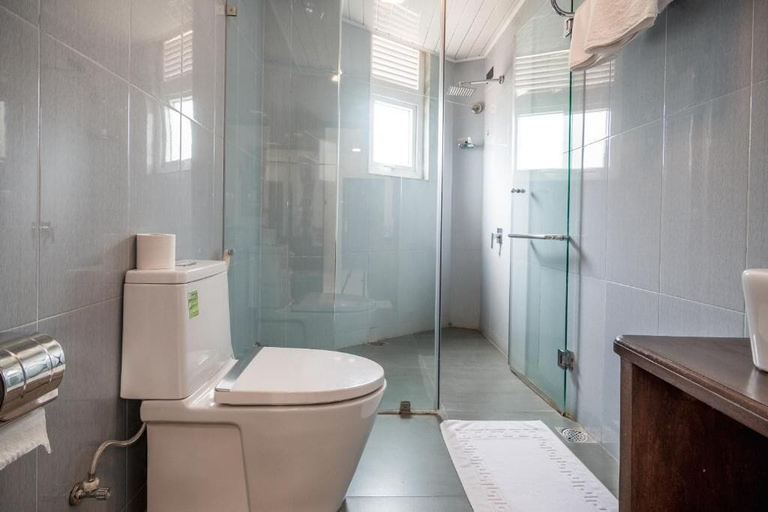 Bathroom 4, Jenora Hills - Kandy, K.F.G. & G. Korale