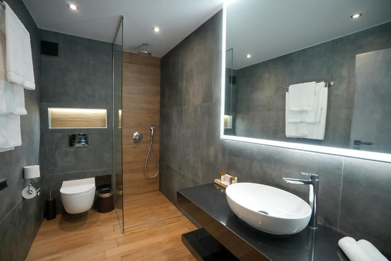 Others 2, Grand Hotel Therme, Razlog