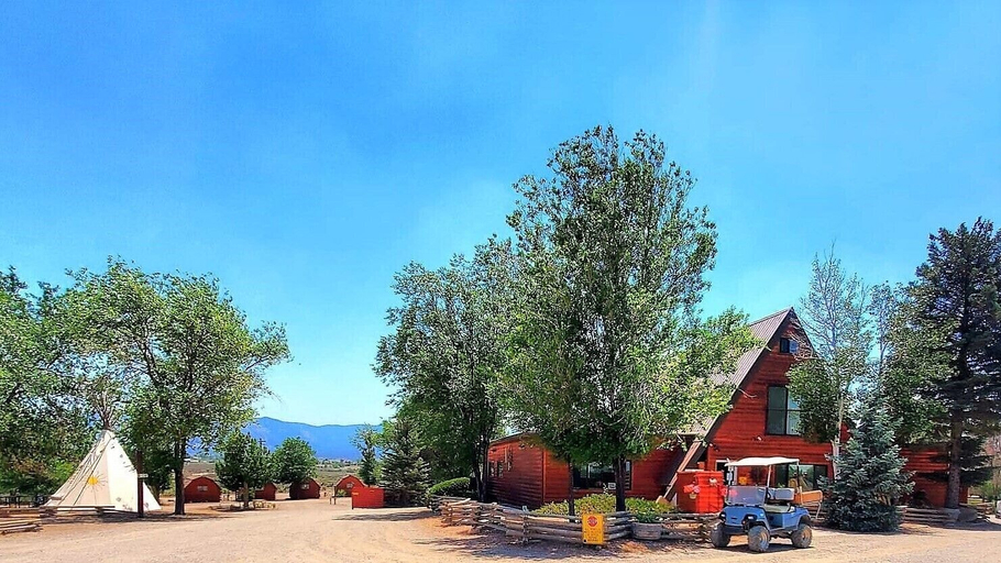Exterior 5, Cortez RV Resort, Montezuma