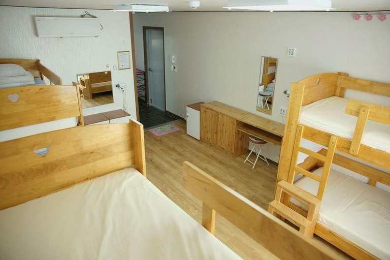 Bedroom 4, Galeum Guesthouse, Seogwipo