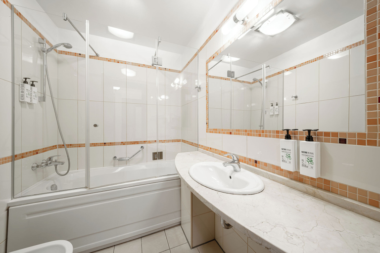 Bathroom 4, Rixwell Old Riga Palace Hotel, Riga