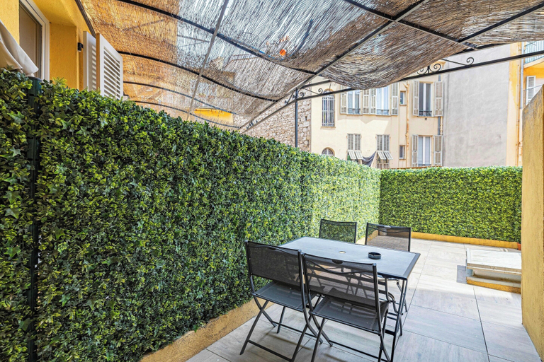 Others 5, Central 1bdr Flat in Nice - Place Garibaldi, Alpes-Maritimes