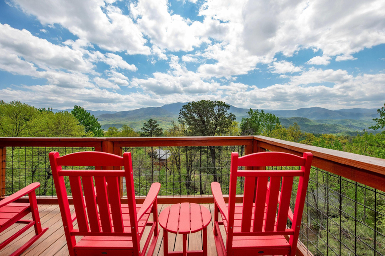 Property grounds 3, Papa Bears Magnificent View, Sevier