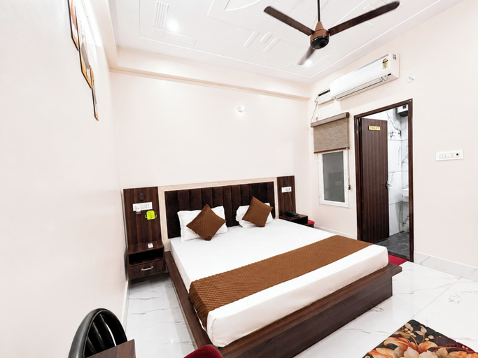 Others 4, Hotel Prince Ayodhya, Faizabad