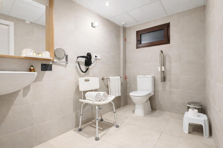 Bathroom 5, Hotel Montepiedra, Alicante