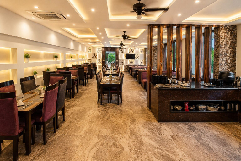 Dining 3, Hotel Meridien River Front Rajbagh, Nainital